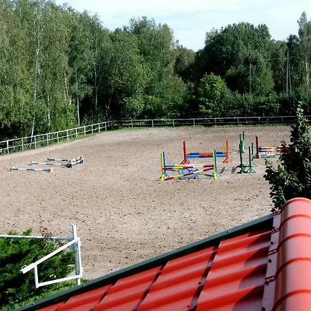 Stajnia Lesna Osada Farm stay Matki