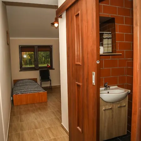 Stajnia Lesna Osada Farm stay Matki